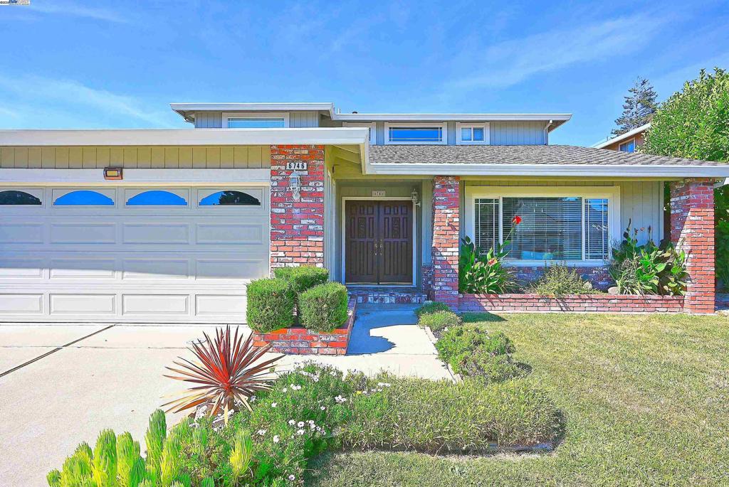 DUBLIN HILLS EST - Residential