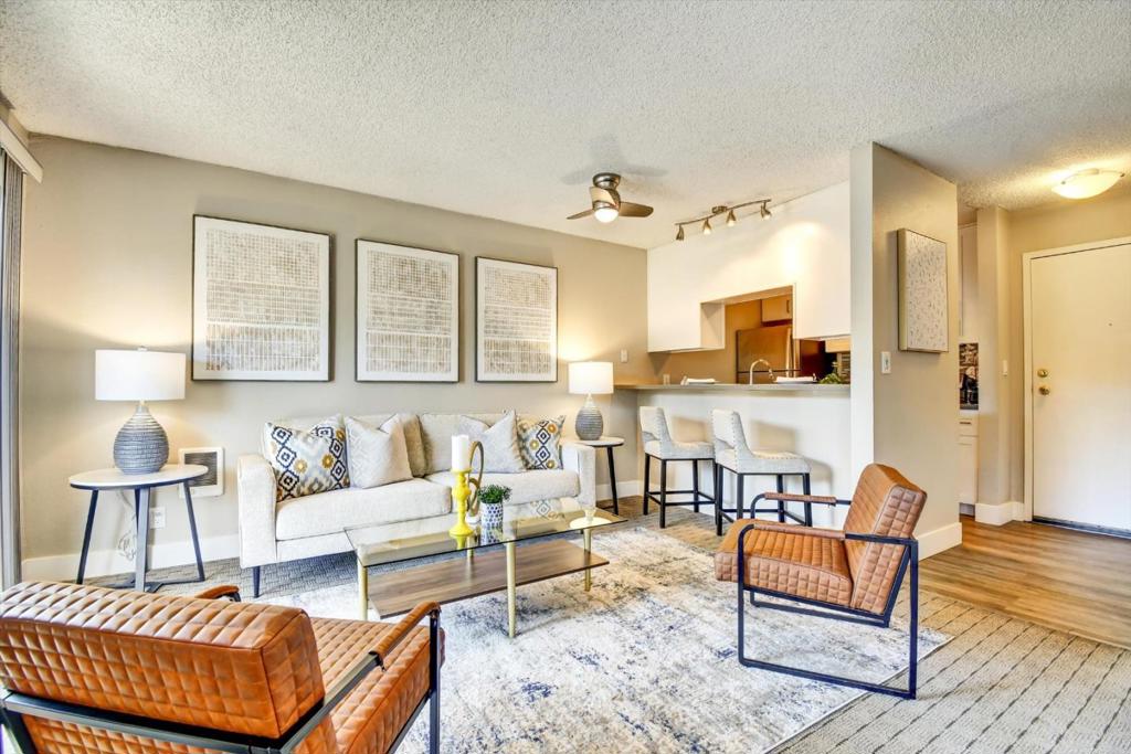 Great Top Floor studio corner end unit, privately located in the center of inner courtyard with no neighbors on all 4 sides! Nicely remodeled with designer carpet, huge walk-in closet, and a private deck perfect to relax with your morning coffee. Nicely remodeled kitchen with stone counters and stainless steel appliances plus a built in microwave. Cozy up in the sleeping alcove tucked away in the back corner. Plenty of light, quiet location, & excellent move-in condition. Open House: Sunday, Aug 17 from 1-3pm
