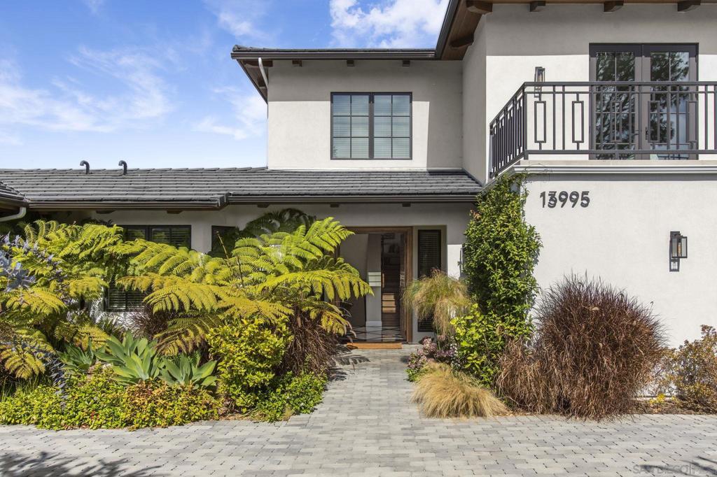 13995 Mira Montana Dr