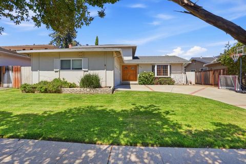 Photo of 1779 Lark Lane, Sunnyvale, CA 94087 (MLS # ML82054443)