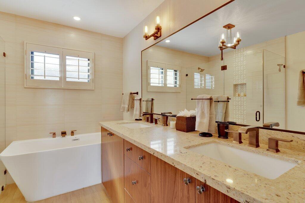 LQCC Golf Estates - Residential Lease