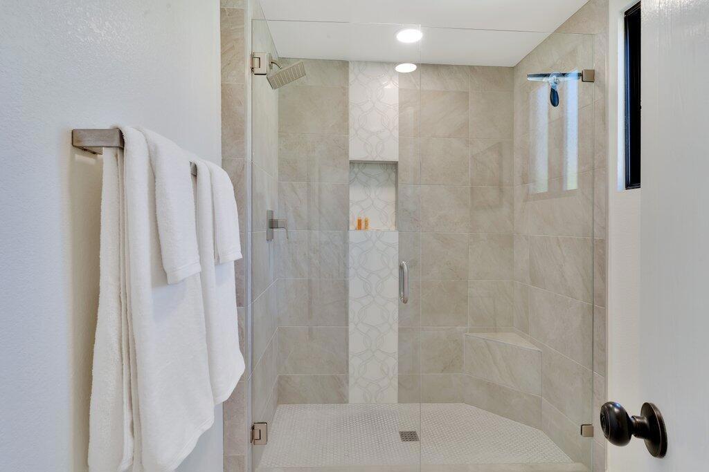 LQCC Golf Estates - Residential Lease