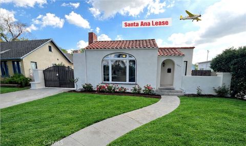 Photo of 1407 S Ross St, Santa Ana, CA 92707 (MLS # RS26066751)