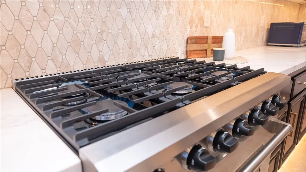 Rancho Cucamonga, California 91739, United States, 4 Bedrooms Bedrooms, ,4 BathroomsBathrooms,Residential,Active,229299