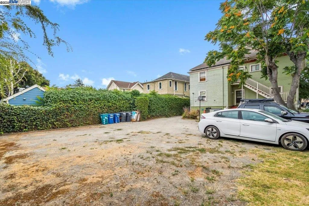 Alameda, California 94501, United States, ,Residential,Active,197637