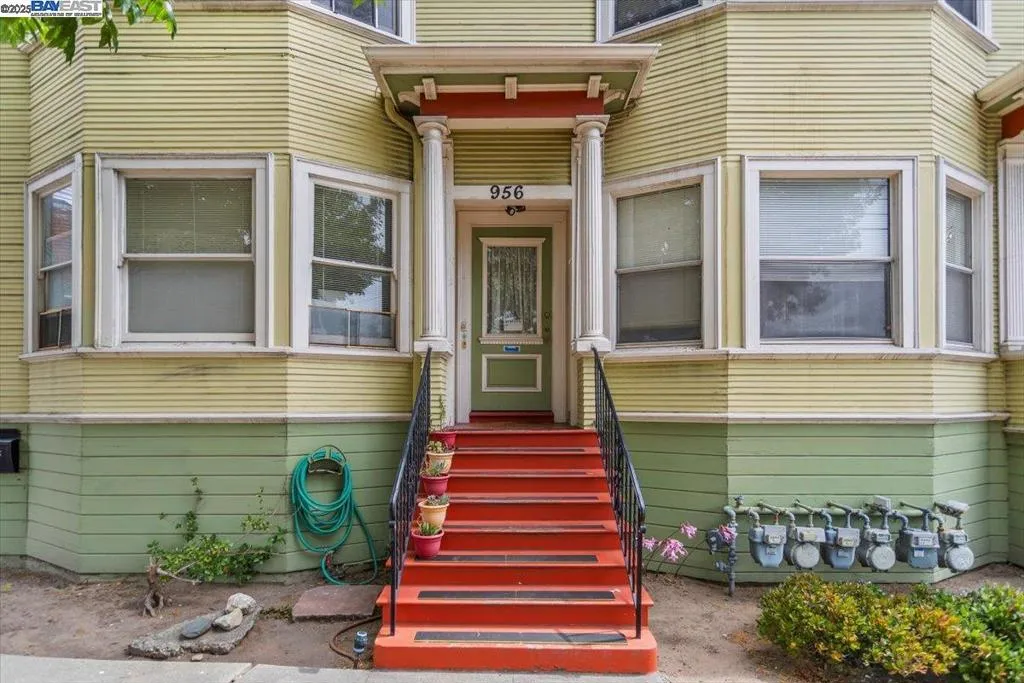 Alameda, California 94501, United States, ,Residential,Active,197637