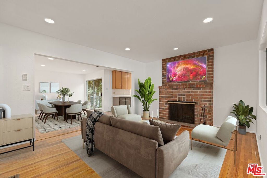 Photo of 3491 Butler Avenue, Los Angeles, CA 90066 (MLS # 26644981)