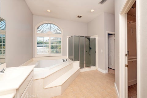 Tiny photo for 8715 Dufferin AVE, Riverside, CA 92504 (MLS # IV26198373)