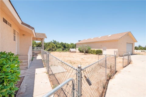 Tiny photo for 8715 Dufferin AVE, Riverside, CA 92504 (MLS # IV26198373)