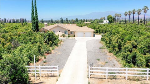 Tiny photo for 8715 Dufferin AVE, Riverside, CA 92504 (MLS # IV26198373)