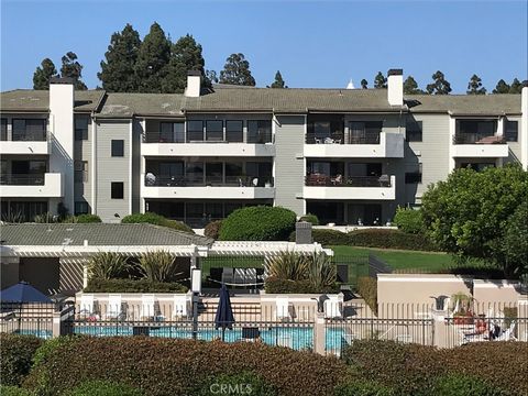 Photo of 210 Lille Lane 303 Ln, Newport Beach, CA 92663 (MLS # NP26027849)