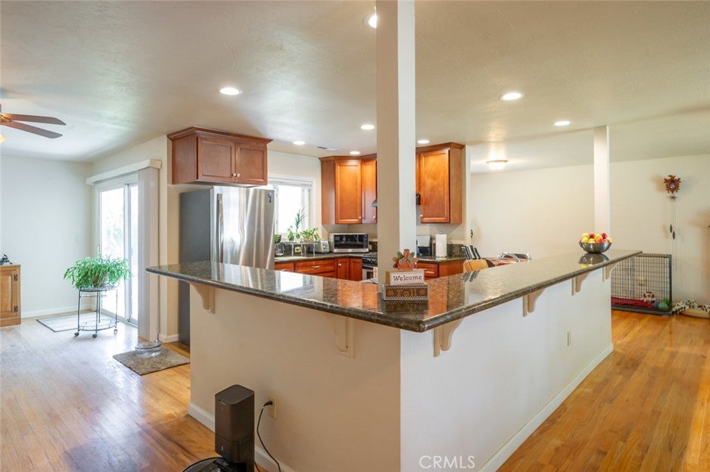 145 S Villa