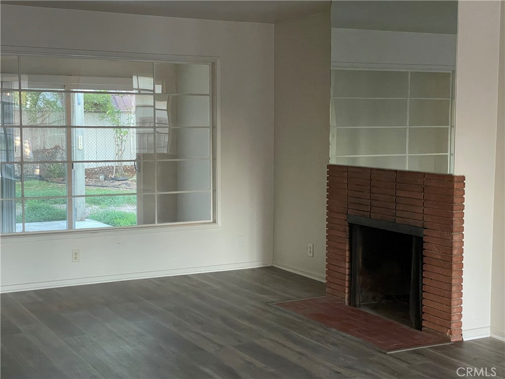857 Encino Way