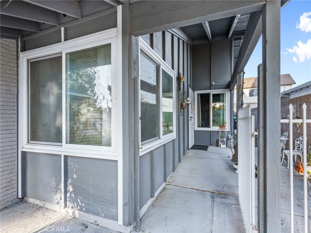 2216 Sequoia