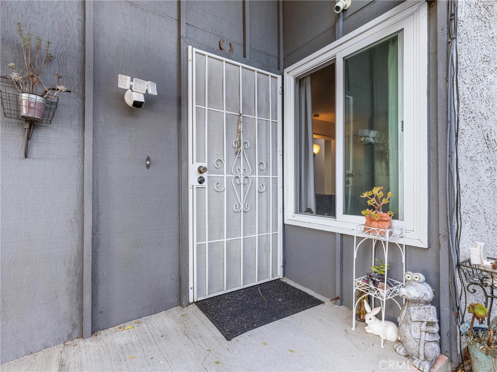 2216 Sequoia