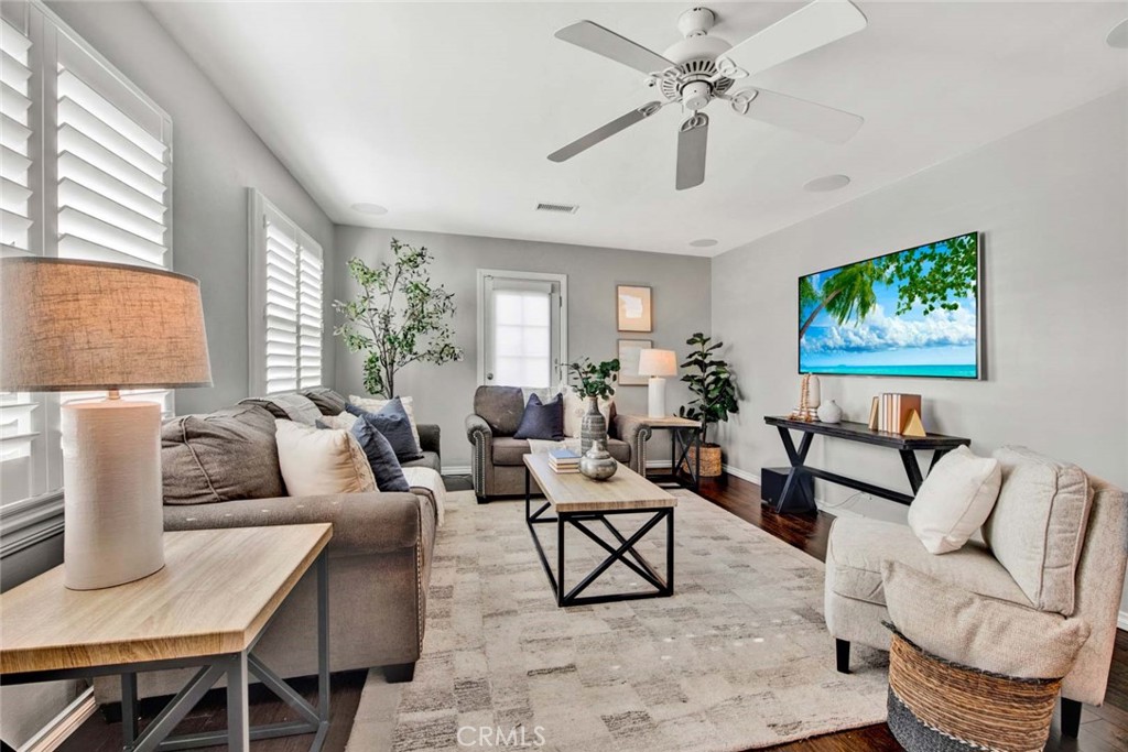 343 W Fletcher Avenue