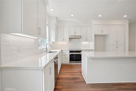 Photo of 1675 Coral Sea Lane, San Pedro, CA 90732 (MLS # SR26179908)