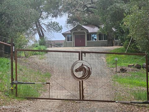 Photo of 4997 Shadow Canyon Road, Templeton, CA 93465 (MLS # 226001802)