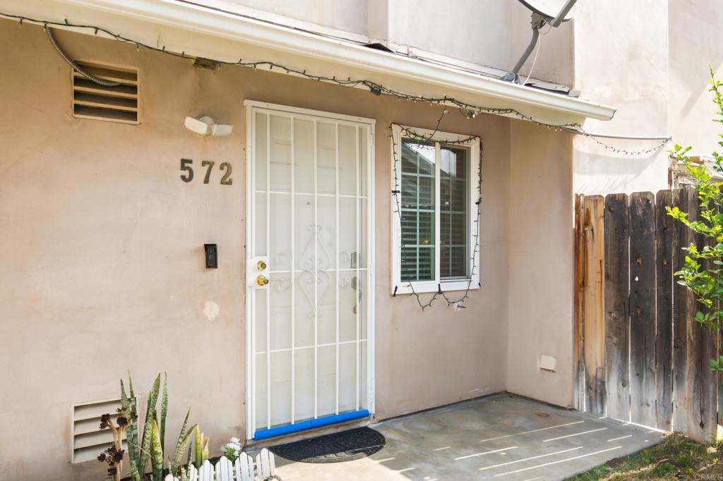572 Hart Dr