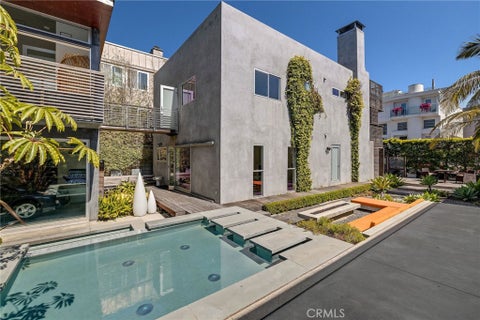 Photo of 27 Driftwood Street, Marina Del Rey, CA 90292 (MLS # SB26116096)