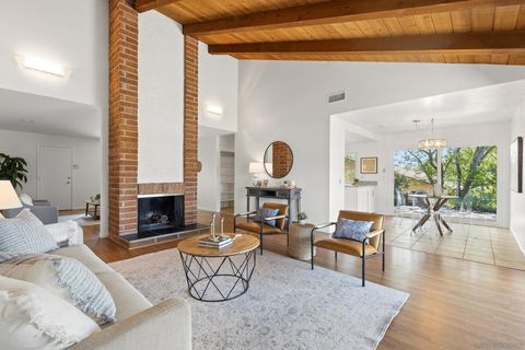 Photo of 1333 N Ivy Street St, Escondido, CA 92026 (MLS # 260007133SD)