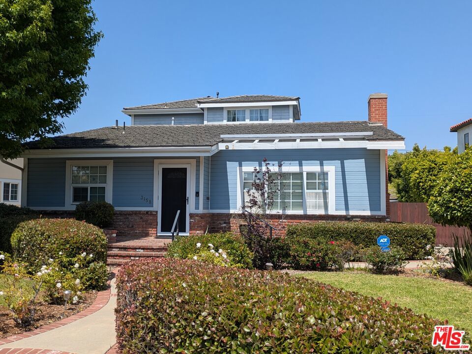 3158 Grand View Boulevard