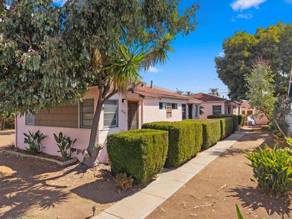 4541 Oregon St