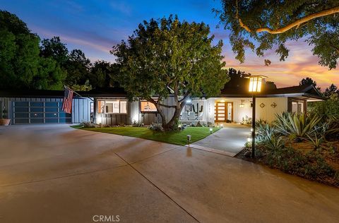 1180 Calle Pecos Thousand Oaks CA 91360