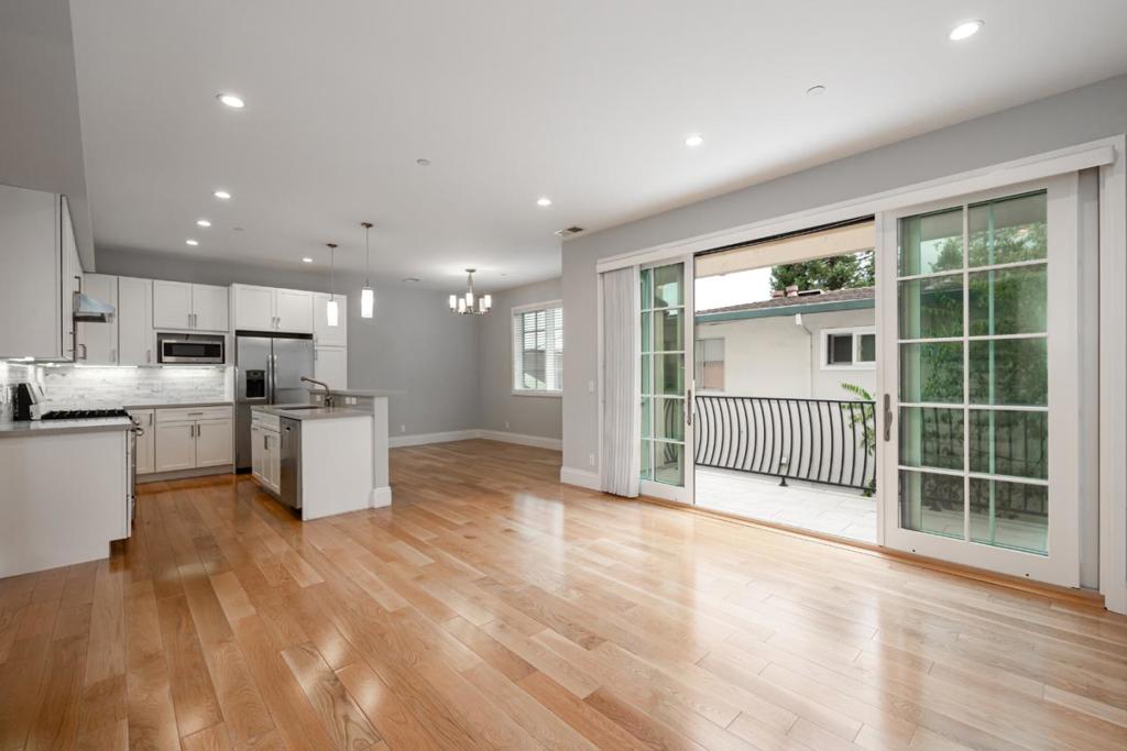 436 Laurel Street 3
