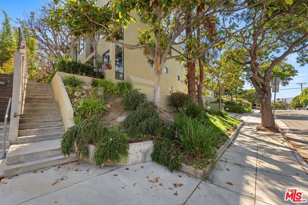 650 Pacific Street 8, Santa Monica CA 90405