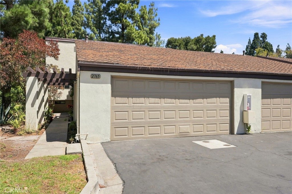 2765 Craig Circle