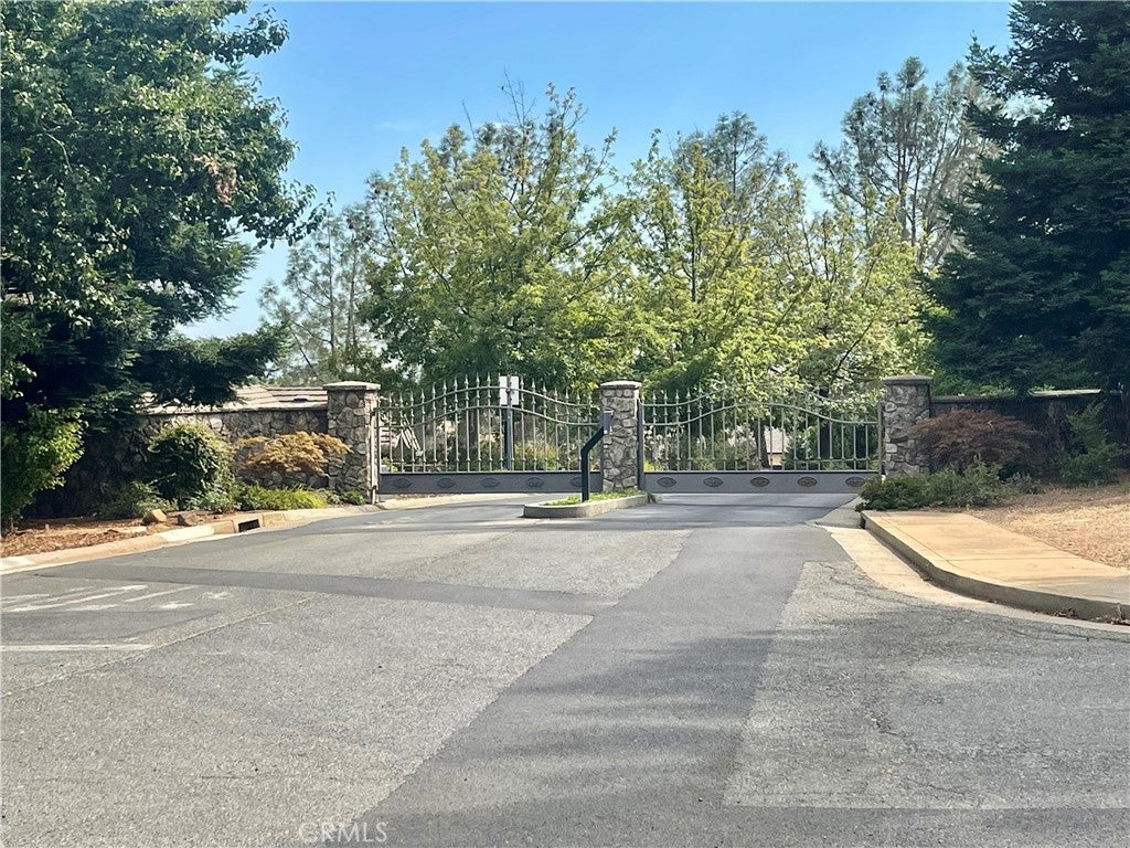 191 Redbud Drive
