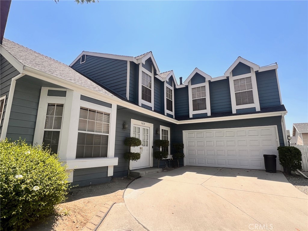 Newly Remodeled family home in the 92506. Close to Poly High and in the center of Canyon Crest. Small quiet community. Tons of new upgrades in this home. Newer kitchen, counters and appliances. All beautifully upgraded flooring and baths. Large primary bedroom with large walk in closet that can be used for an office instead of an extra large closet. Ensuite mast bath with walk in shower. 2 nice working gas fireplaces for your comfort during the cold winter days!