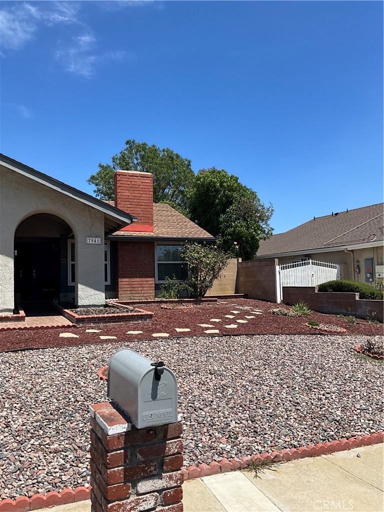 7941 Perlite Avenue