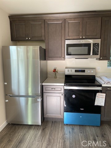 Lakewood Park/North of Del Amo (LND) - Residential