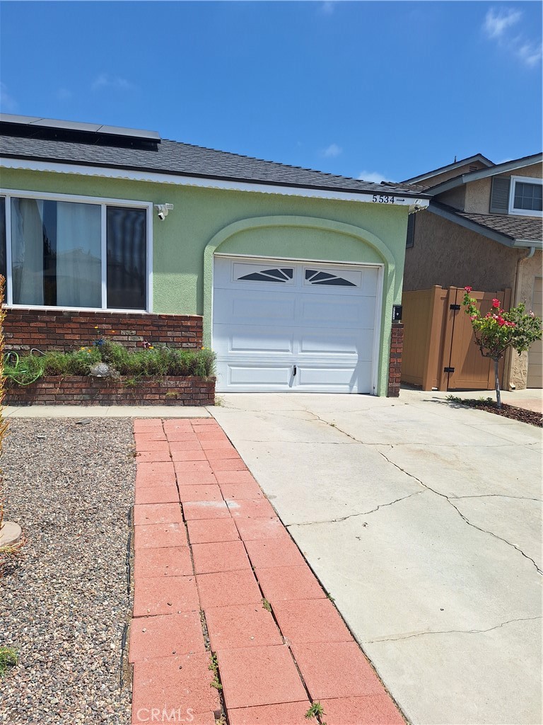 Lakewood Park/North of Del Amo (LND) - Residential