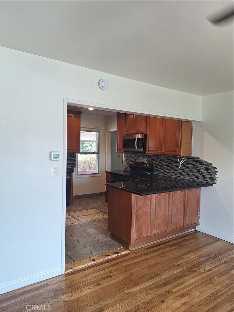 Lakewood Park/North of Del Amo (LND) - Residential