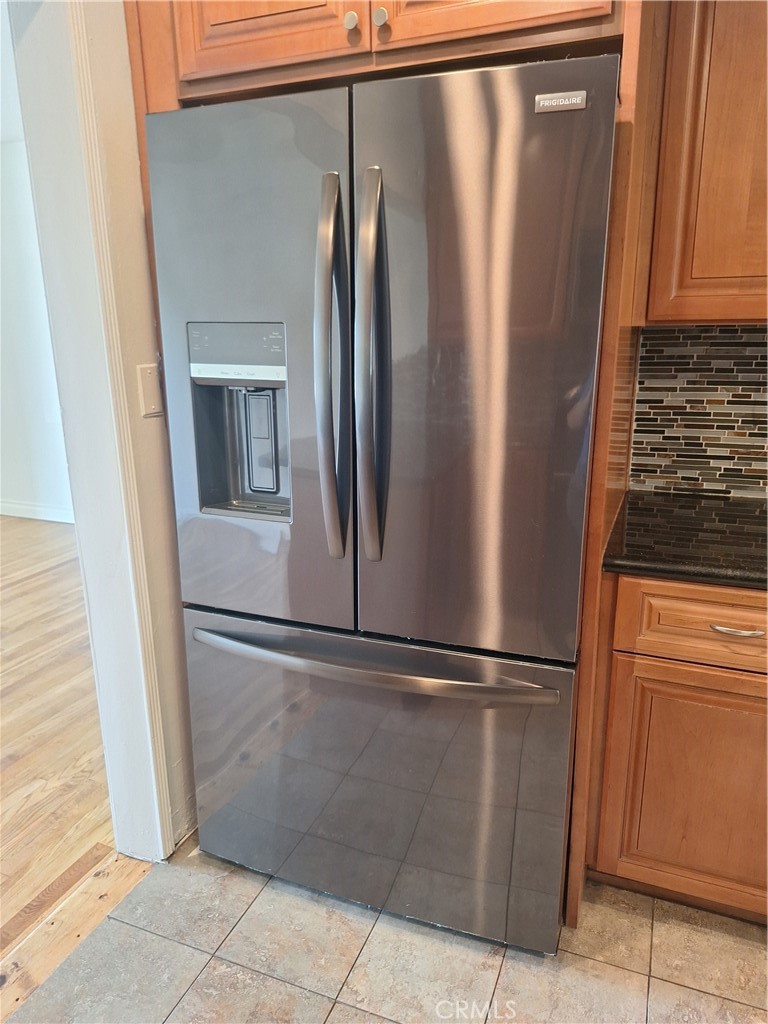 Lakewood Park/North of Del Amo (LND) - Residential