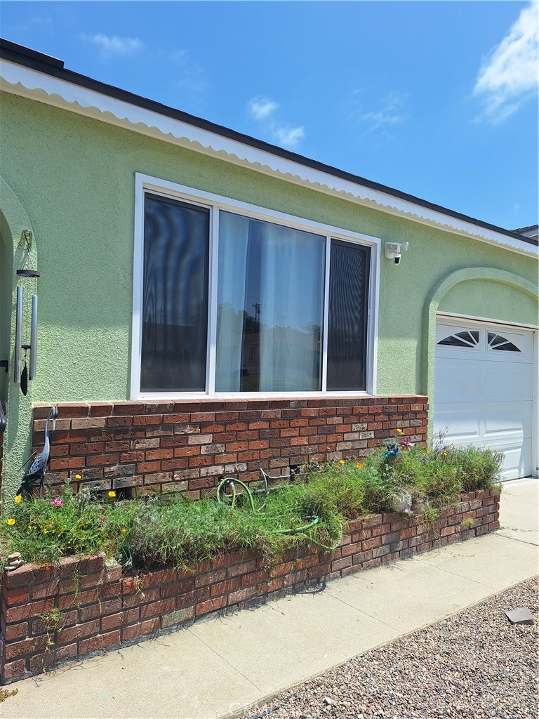 Lakewood Park/North of Del Amo (LND) - Residential