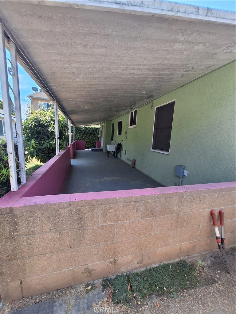 Lakewood Park/North of Del Amo (LND) - Residential