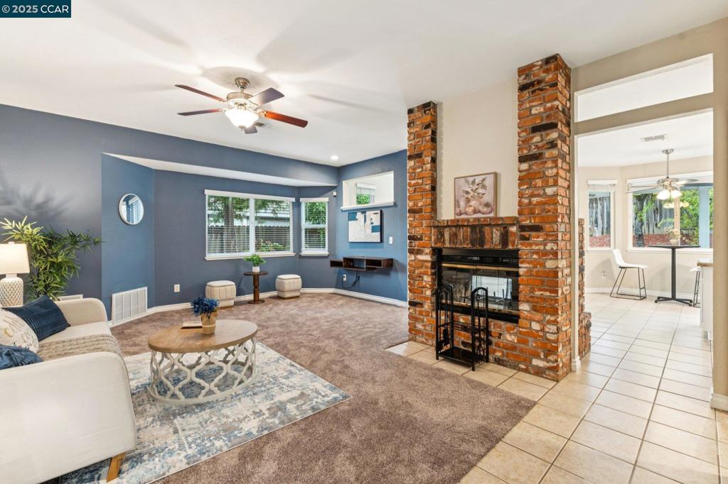 VACA VALLEY VILL - Residential