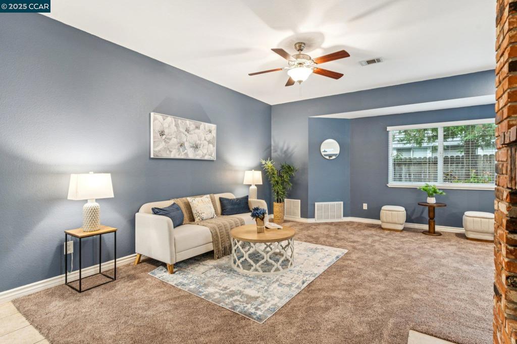 VACA VALLEY VILL - Residential