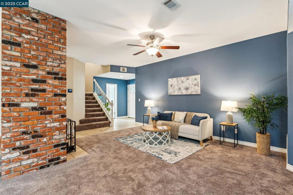 VACA VALLEY VILL - Residential