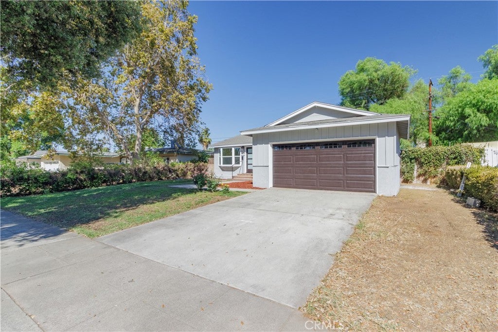 Photo of 3555 Ross ST, Riverside, CA 92503 (MLS # IG26216150)