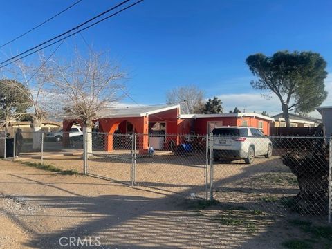 Photo of 15823 Walnut St, Hesperia, CA 92345 (MLS # DW26042208)
