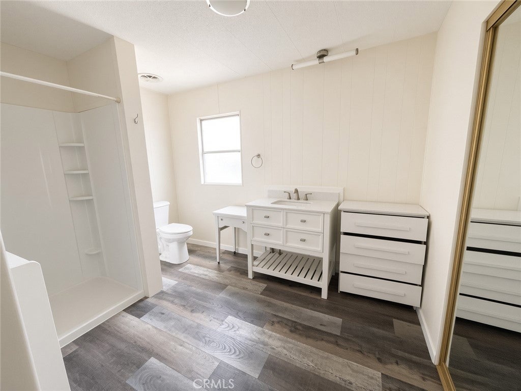 295 N Broadway 128