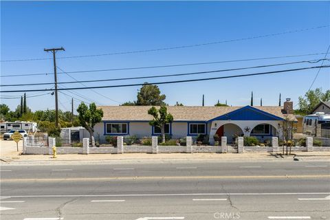 Photo of 41860 55th St W, Quartz Hill, CA 93536 (MLS # SR26078001)