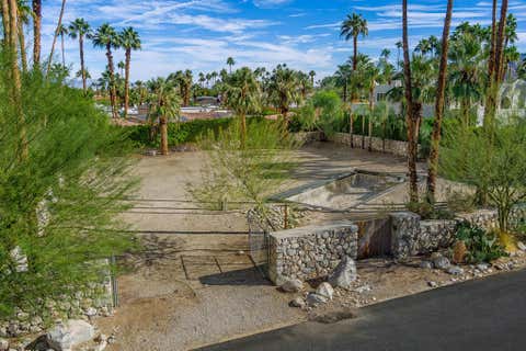 Tiny photo for 430 Patencio Road, Palm Springs, CA 92262 (MLS # 219150578PS)