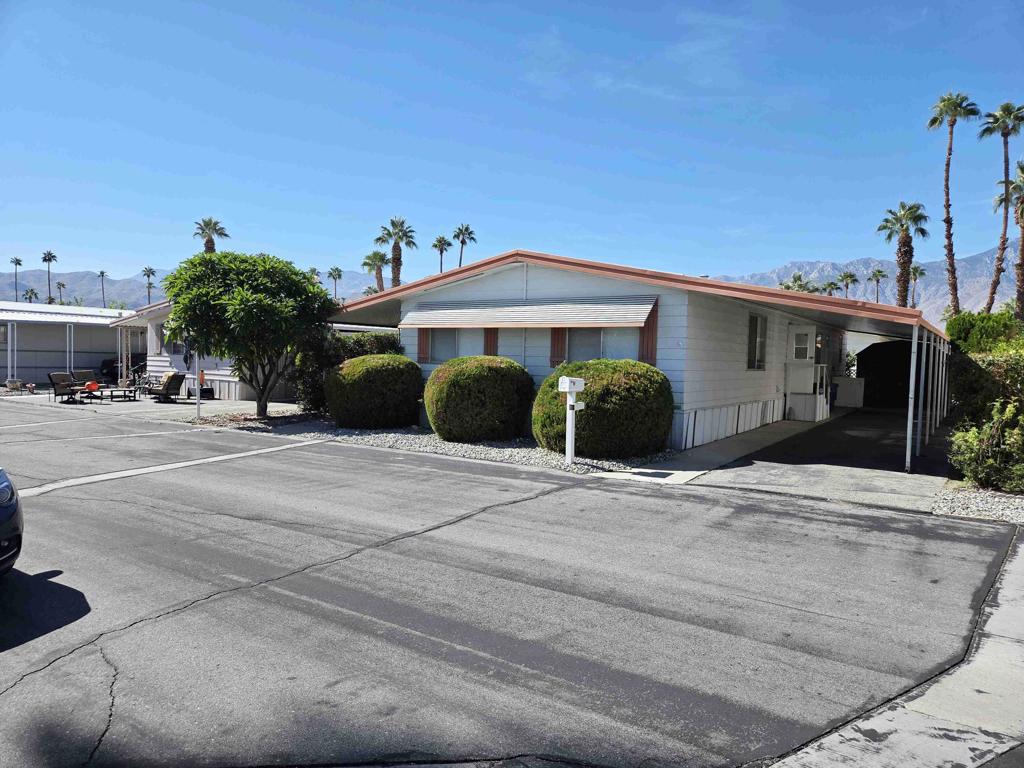 Royal Palms - Manufactured In Park