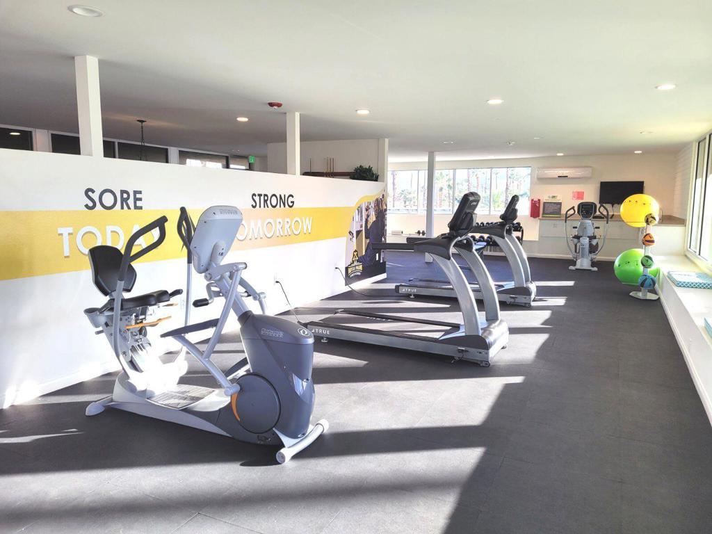 Royal Palms - Manufactured In Park